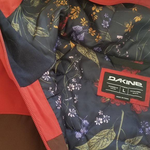 (New) Dakine Tilly Jane GORE-TEX Insulated Jacket - Picture 8 of 10